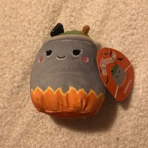 4.5 inch Johana squishmallow NWT